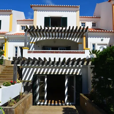 Bed and Breakfast Lalita Ocean Group
